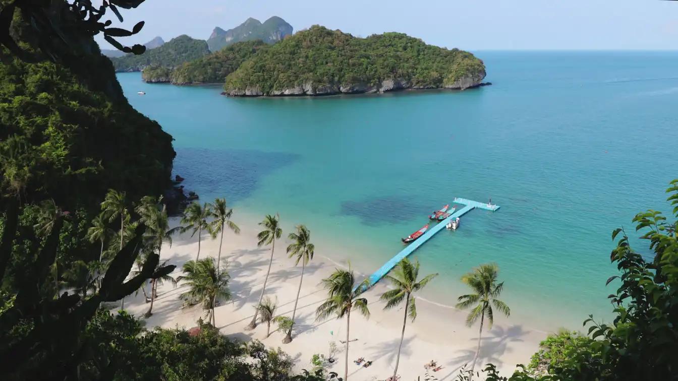 Living in Angthong, Koh Samui